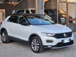 VOLKSWAGEN T-ROC 1.6 TDI 116 CV ADVANCED pieno