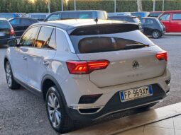 VOLKSWAGEN T-ROC 1.6 TDI 116 CV ADVANCED pieno