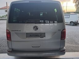 VOLKSWAGEN T6 CARAVELLE 9 POSTI 2.0 TDI 150 CV pieno